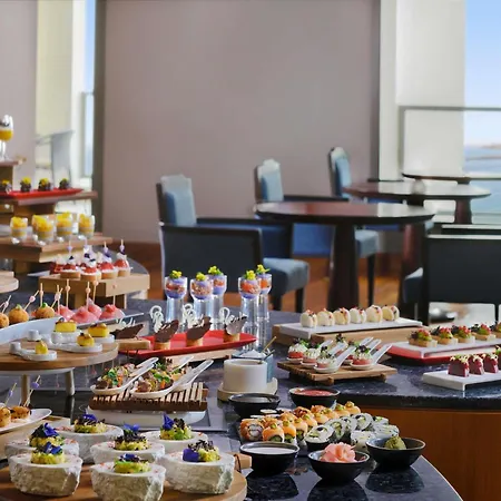Moevenpick Hotel Jumeirah Beach-3